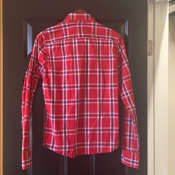 Excellent condition Abercrombie button down - Picture 4 of 4